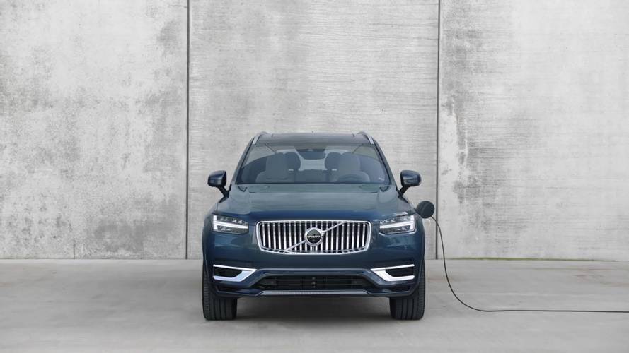 Volvo XC90 T8 Recharge AWD facelift 2020 nabíjení