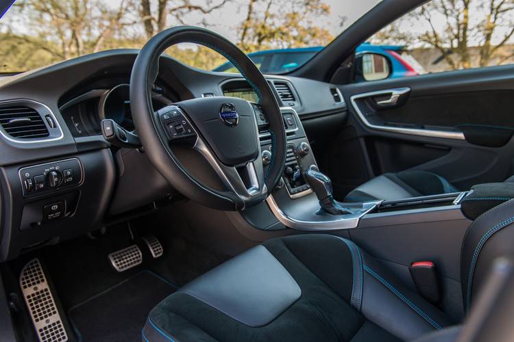 Volvo S60 Polestar facelift 2016 intérieur