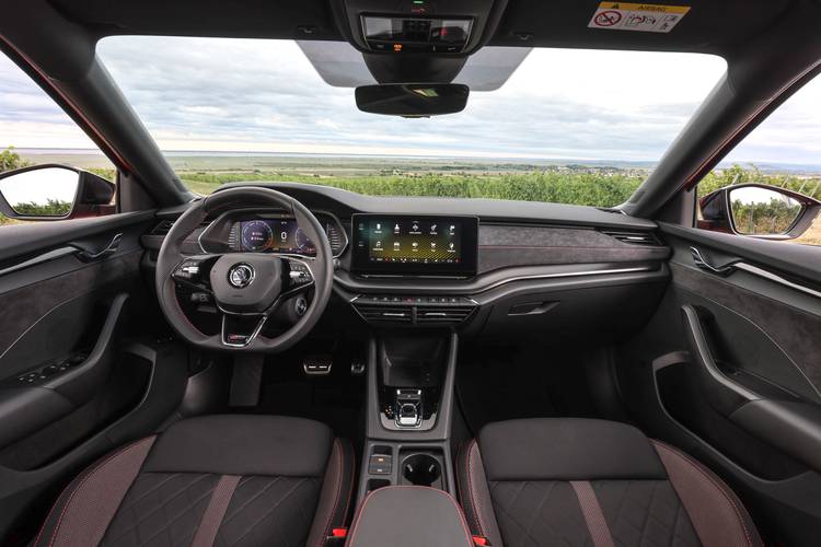 Škoda Octavia iV RS NX 2020 interior