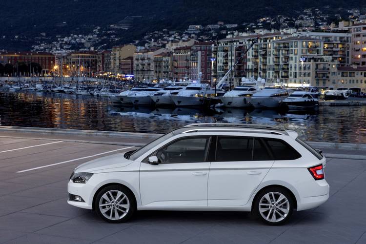 Škoda Fabia NJ5 2014 wagon