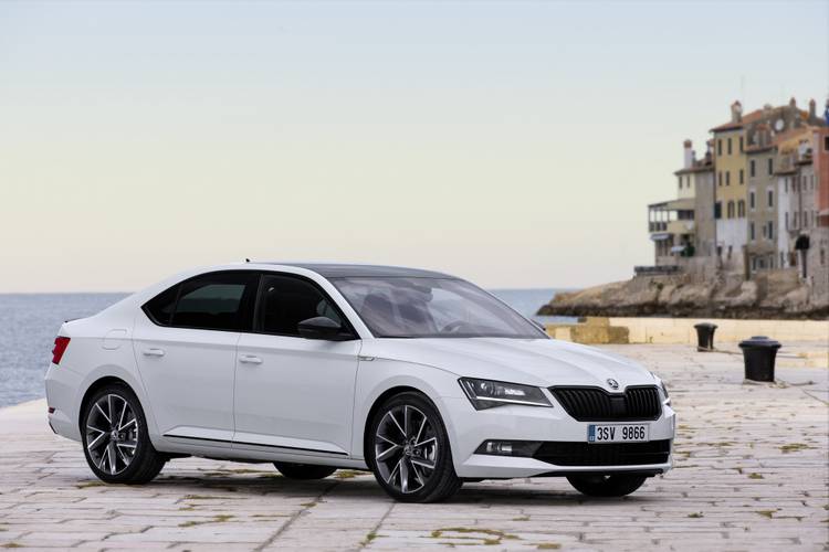 Škoda Superb B8 3V3 2018 sedan