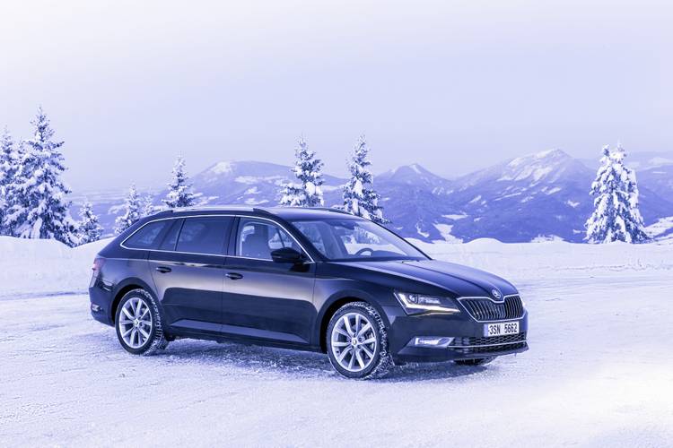 Škoda Superb B8 3V5 2015 familiare