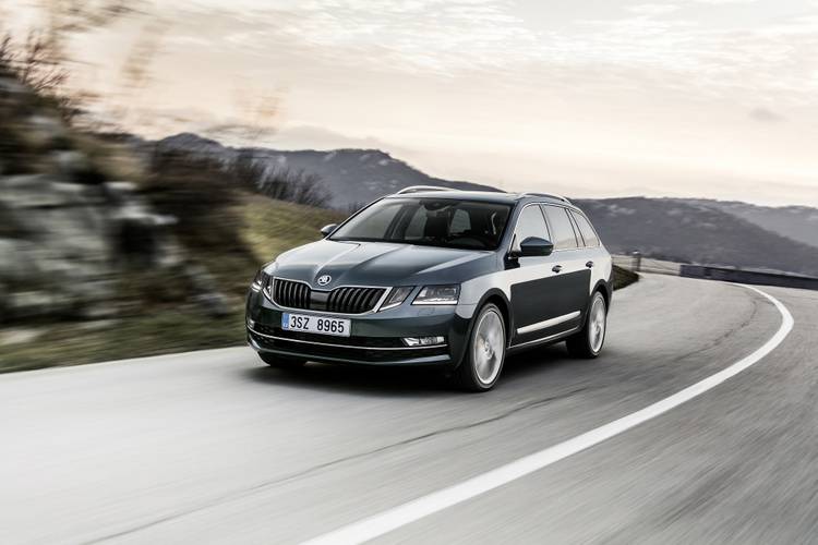 Škoda Octavia E5 facelift 2019 familiar