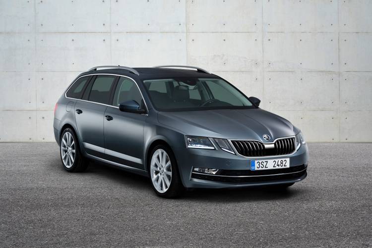 Škoda Octavia E5 facelift 2019 familiar