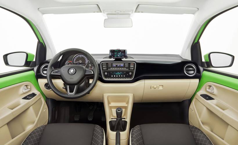 Interno di una Škoda Citigo facelift 2017